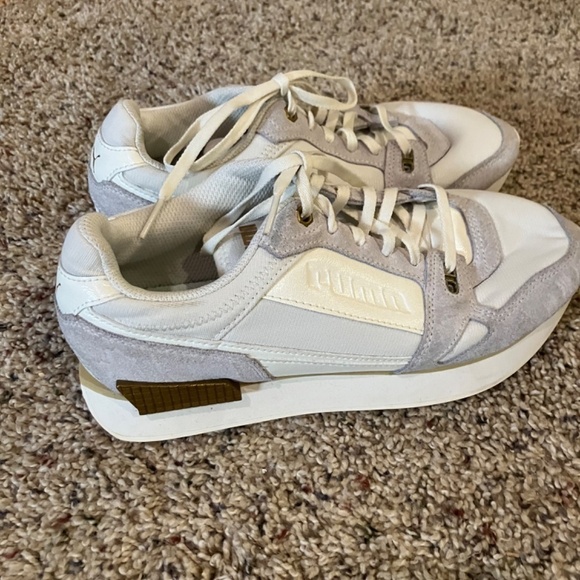 PUMA Grey and white metallic mile rider women's 8.5 - Picture 2 of 6